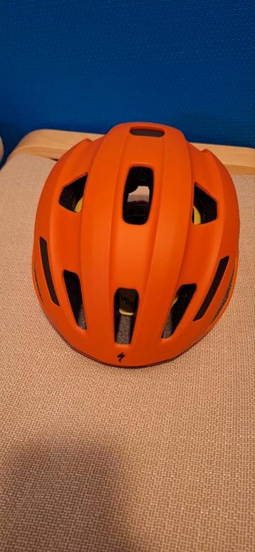 Specialized Fietshelm Rood - Racefiets beschikbaar voor biedingen