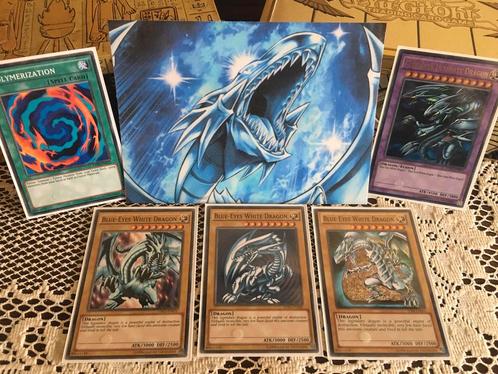 Kaiba’s Blue-Eyes Collector’s Set - Yu-Gi-Oh!, Hobby en Vrije tijd, Verzamelkaartspellen | Yu-gi-Oh!, Zo goed als nieuw, Meerdere kaarten