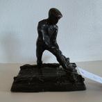 Zwaar Bronzen Beeld Arbeider Myron 90, h. 11,5 cm., Ophalen of Verzenden