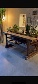 Stoere vintage werkbank – karaktervol en uniek | €625, Huis en Inrichting, Tafels | Eettafels, Ophalen, Zo goed als nieuw, Vijf personen of meer