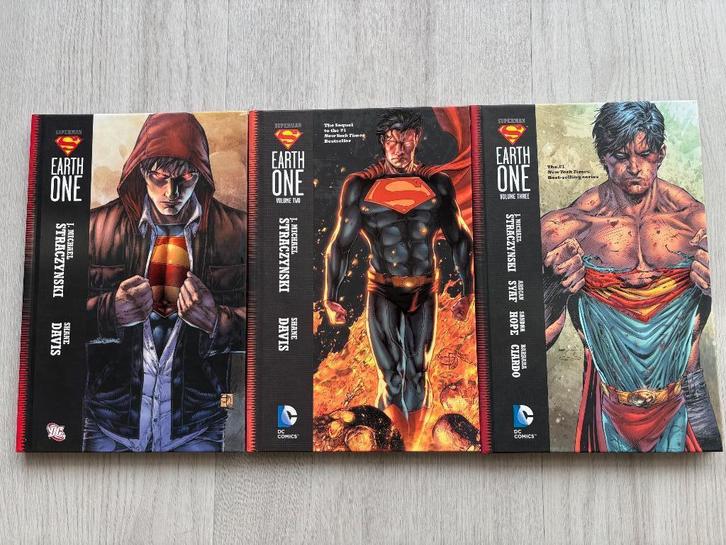 Superman - Earth One hardcovers, Boeken, Strips | Comics, Zo goed als nieuw, Meerdere comics, Amerika, Ophalen of Verzenden