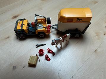 Playmobil Jeep met Paardentrailer 3249 beschikbaar voor biedingen