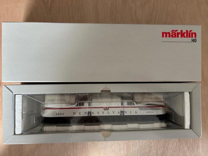 Locomotief H0 Marklin Pennsylvania 37494, Hobby en Vrije tijd, Modeltreinen | H0, Zo goed als nieuw, Locomotief, Wisselstroom