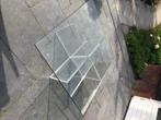 Salontafel van glas en voeten van plexiglas, Huis en Inrichting, Tafels | Salontafels, Ophalen, Gebruikt, Glas, Rechthoekig