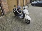 Fosti Scooter blauw kenteken 25KM, Fietsen en Brommers, Snorfietsen en Snorscooters, Overige merken, Benzine, Gebruikt, Ophalen