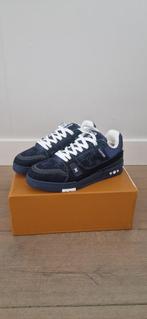 Louis Vuitton "Denim" trainers (maat 44 /nieuw), Blauw, Nieuw, Ophalen of Verzenden, Sneakers of Gympen