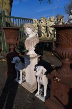 Echte oude prachtige dame buste op zuil mooie tuin decoratie, Tuin en Terras, Ophalen, Gebruikt, Steen, Overige typen