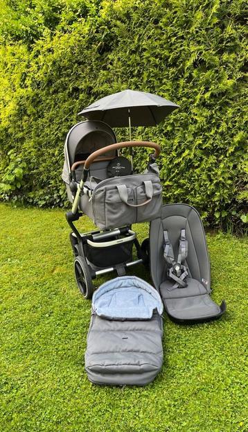 Joolz Day+ kinderwagen + Maxi Cosi + base isofix beschikbaar voor biedingen