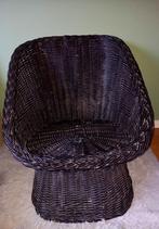 Rieten vintage stoel, Huis en Inrichting, Stoelen, Ophalen, Gebruikt, Zwart, Vintage/Retro