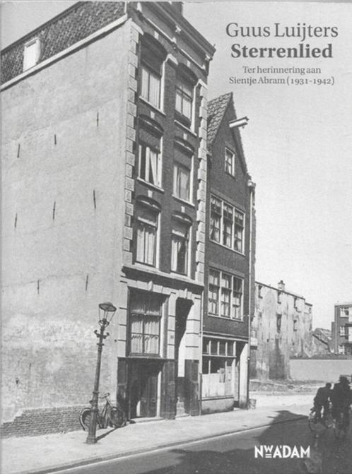 Guus Luijters Sterrenlied (WOII - Auschwitz), Boeken, Gedichten en Poëzie, Zo goed als nieuw, Eén auteur, Ophalen of Verzenden