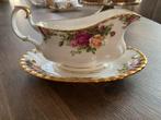 Royal Albert Old Country Roses Sauskom met Schotel, Ophalen of Verzenden