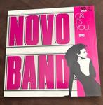 Novo band ( maxi singel ), Ophalen of Verzenden, Zo goed als nieuw