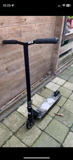 Zwarte Stuntstep - NKD, Sport en Fitness, Skateboarden, Ophalen of Verzenden, Gebruikt, Overige typen