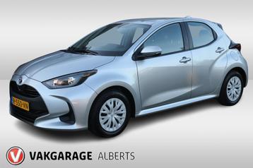 Toyota Yaris 1.5 Hybrid Active / Navi / Climate / (bj 2022) beschikbaar voor biedingen