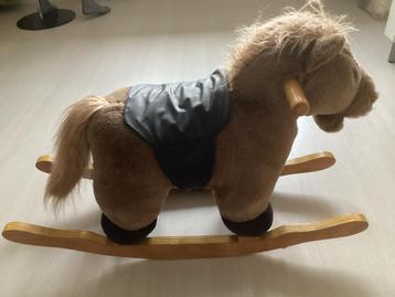 Leuk Hobbelpaard voor Uren Speelplezier! beschikbaar voor biedingen