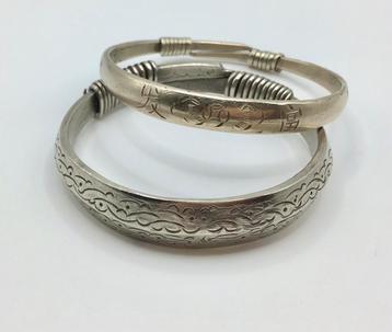 Vintage Hmong armband Miao Hmong China munt zilver bewerkt beschikbaar voor biedingen