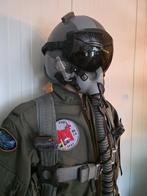 F16 piloot uniform incl. helm en oxygenmask en mannequin., Ophalen of Verzenden, Luchtmacht, Nederland, Kleding of Schoenen