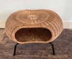 Rotan voetenbank / poef met opbergruimte, Ophalen, Zo goed als nieuw, Rond, Minder dan 50 cm