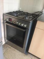 Gebruikte fornuis. Alles doet goed. oven doet niet perfect, Witgoed en Apparatuur, Fornuizen, Zo goed als nieuw, Gas, Vrijstaand