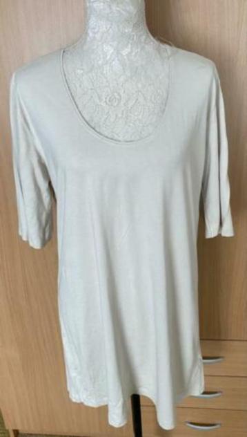 Twister top/tuniek maat 42/44 beige beschikbaar voor biedingen