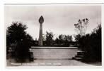 Naarden 1951. Monument voor Gevallenen 1940 - 1945., Ophalen of Verzenden, 1940 tot 1960, Gelopen, Noord-Holland