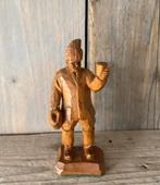 Vintage. Man met Drinkbeker(Bier)en Karaf.Hout.Handgemaakt., Ophalen of Verzenden