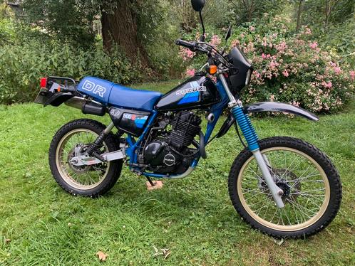 Suzuki DR500 oldtimer bwjr 1987, Motoren, Motoren | Oldtimers, Enduro, 12 t/m 35 kW, 1 cilinder, Minimaal motorrijbewijs A2, Ophalen of Verzenden