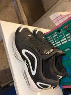 Nike air  max 720 maat 43, Ophalen of Verzenden, Zo goed als nieuw, Schoenen