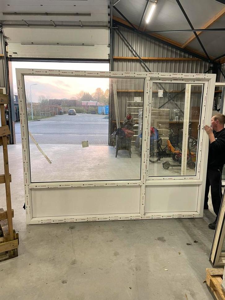 Kunststof kozijn 287*232, Tuin en Terras, Schuttingen, Zo goed als nieuw, Kunststof, Minder dan 1 meter, Minder dan 3 meter, Ophalen