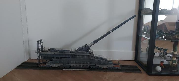Dora trein kanon gebouwd schaalmodel 1/72, Hobby en Vrije tijd, Modelbouw | Auto's en Voertuigen, Nieuw, Overige typen, 1:50 of kleiner