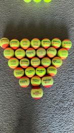 26 gekleurde merk tennisballen, Sport en Fitness, Tennis, Ballen, Gebruikt, Wilson, Ophalen of Verzenden