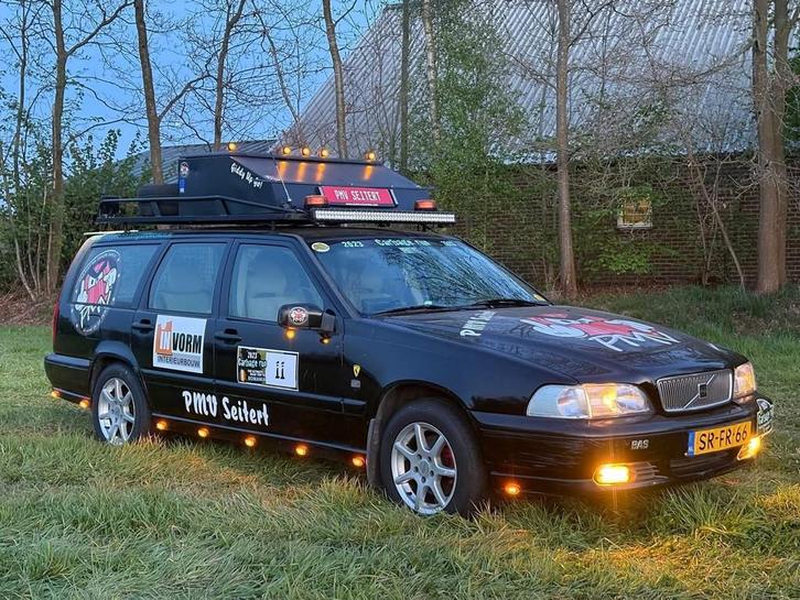 Volvo V70 2.0 Sports-Line CARBAGERUN | APK 8-2026 (bj 1998), Auto's, Oldtimers, Bedrijf, Te koop, Alarm, Centrale vergrendeling