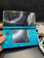 Nintendo 3ds blauw, Spelcomputers en Games, Spelcomputers | Nintendo 2DS en 3DS, Blauw, Ophalen of Verzenden, Lennh0547@gmail.com