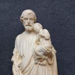 Beeld Sint Josef met kind Jezus, 31 cm hoog, Ophalen
