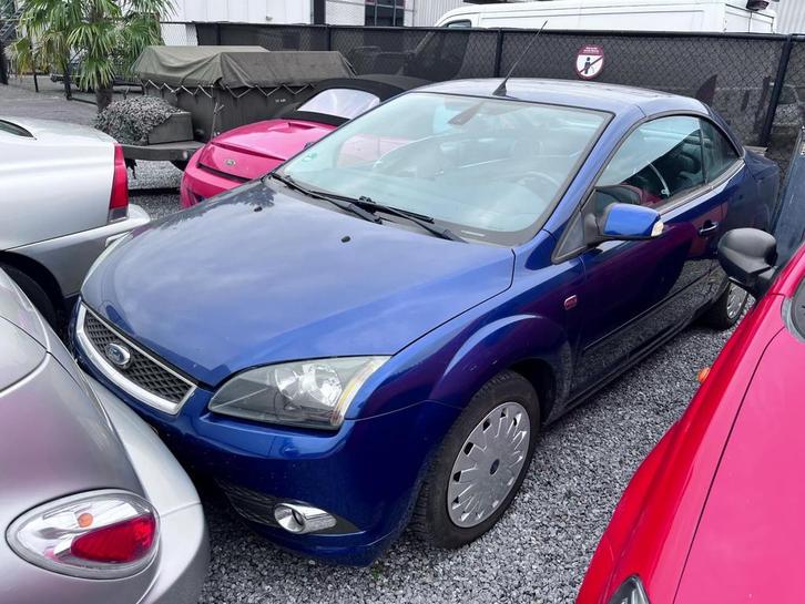 Ford Focus Coupé-Cabriolet 2.0-16V Titanium met zij schade, Auto's, Ford, Bedrijf, Te koop, Focus, ABS, Airbags, Airconditioning