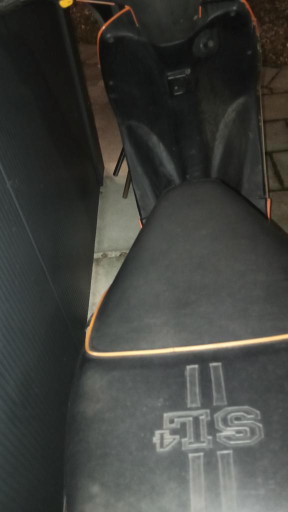 Peugeot Viva City Snorscooter - Oranje, Fietsen en Brommers, Scooters | Peugeot, Gebruikt, Overige modellen, Maximaal 25 km/u