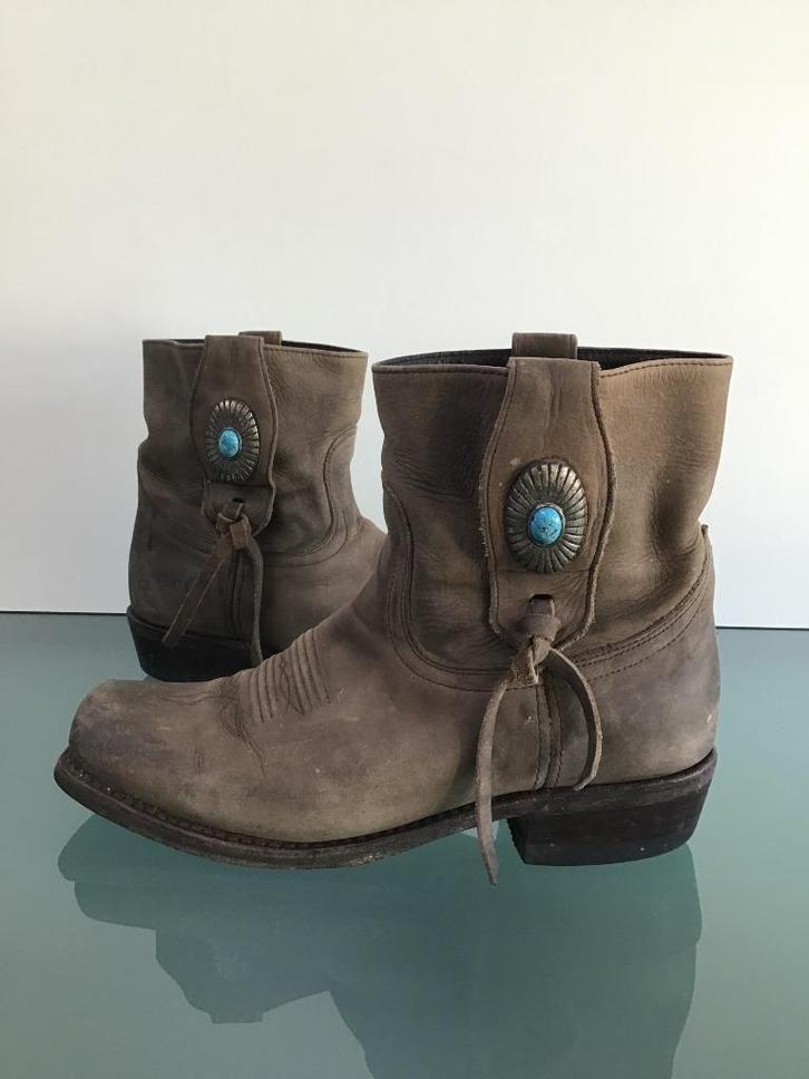 GRATIS VERZENDEN | SENDRA geweldige bruine laarzen 38, Kleding | Dames, Schoenen, Zo goed als nieuw, Lage of Enkellaarzen, Bruin