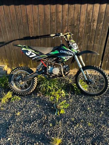 Orion 125cc schakel pitbike beschikbaar voor biedingen