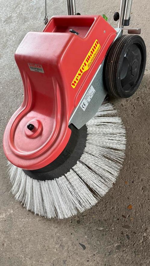 Westermann WR 650 Accu Veegmachine, Tuin en Terras, Veegmachines, Nieuw, Ophalen