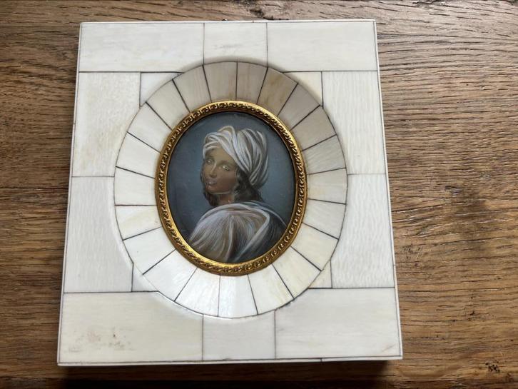 Miniatuurportret 18- of 19e eeuws, Antiek en Kunst, Kunst | Schilderijen | Klassiek, Ophalen of Verzenden