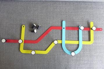 vintage subway kapstok, Alan Wisniewsk, UMBRA beschikbaar voor biedingen