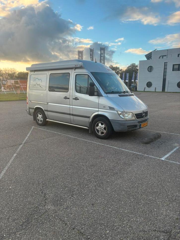 Camperbus Mercedes sprinter met nieuwe APK, Caravans en Kamperen, Campers, Particulier, Buscamper of Camperbus, Mercedes-Benz