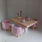 Poppen eethoek tafel met vier stoelen, Ophalen of Verzenden, Nieuw, Decoratie