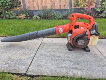 husqvarna 125b inclusief een half volle jerrycan aspen 2. beschikbaar voor biedingen
