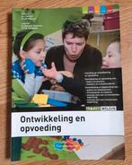 Studieboek ontwikkeling en opvoeding, Boeken, Studieboeken en Cursussen, Ophalen of Verzenden, Zo goed als nieuw, MBO, ThiemeMeulenhoff