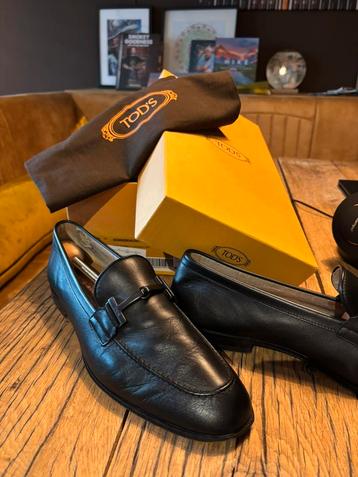 Tod’s Black Men’s Leather Loafers, Size 42 beschikbaar voor biedingen