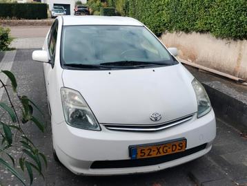 Prius 2007 Airco, Cruise control, Trekhaak, APK juni 2006 beschikbaar voor biedingen