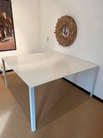 Molteni LessLess Dining Table, Huis en Inrichting, Tafels | Eettafels, Ophalen, Zo goed als nieuw, Vier personen, Vierkant