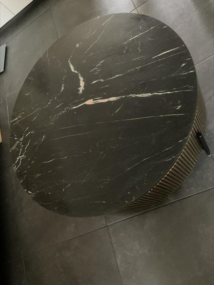 Ronde Salontafel van Richmond Ironville goud / zwart marmer, Huis en Inrichting, Tafels | Salontafels, Gebruikt, Minder dan 50 cm
