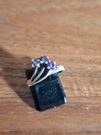 Zilveren ring met steen., Sieraden, Tassen en Uiterlijk, Ringen, Gebruikt, Ophalen of Verzenden, X, Dame